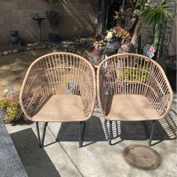 Wicker Chairs With Metal Bottom Rocking