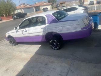 2000 Lincoln town car lowrider