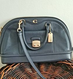 NAVY BLUE COACH PURSE