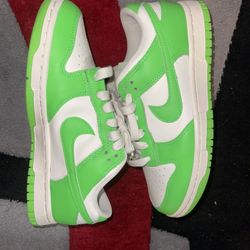 Nike Dunk Low Women's size 7 Neon Green White Leather Shoes HV0842 133  