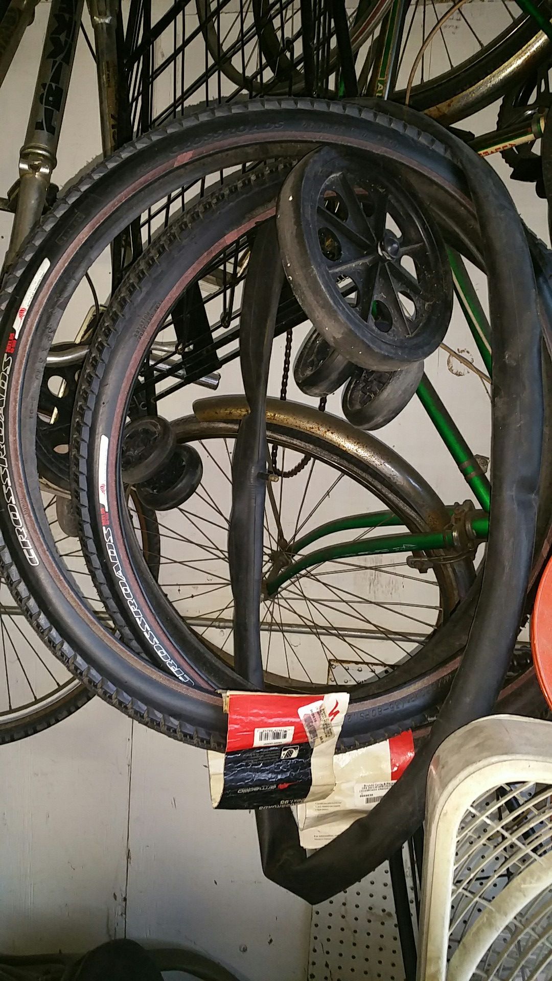 Brand new Crossroads 26 by 1.95 tires