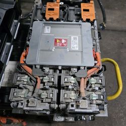 Lithium-Ion battery pack out of a 2013 Chevy Malibu hybrid.  Use for DYI vehicle or solar storage
