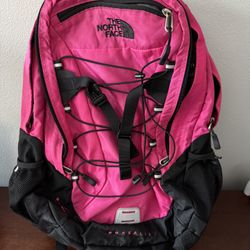 The North Face - Backpack 🎒