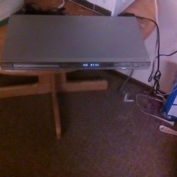 PHILLIPS DVD PLAYER 