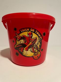 Spider-Man Marvel Halloween Candy Bucket Trick or Treating Pail Kids Toddler Children