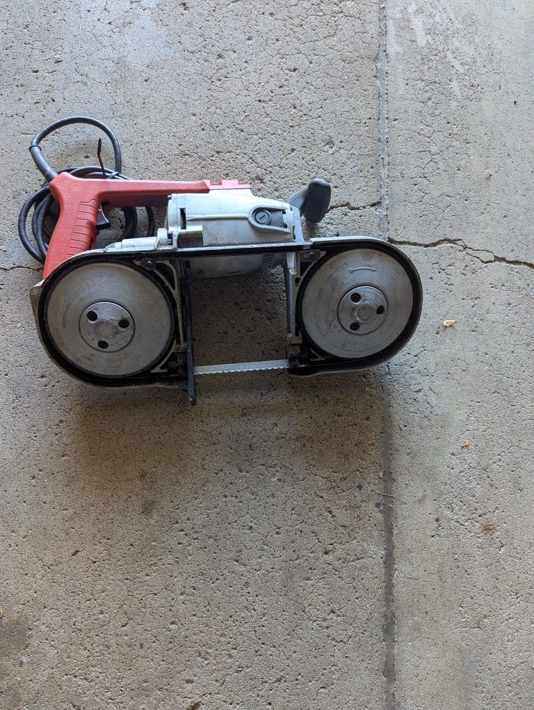 Milwaukee Band Saw