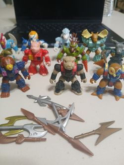VINTAGE BATTLE BEAST/WEAPONS HASBRO 14 LOT 