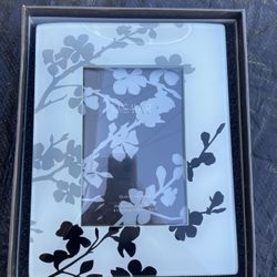 Elegant Glass Picture  Frame With Black Flower Accents 