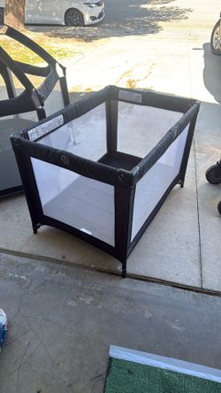 Dream On Me Portable Playpen