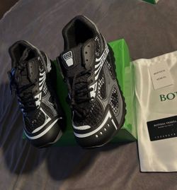 Bottega Veneta Orbit Sneakers Black White