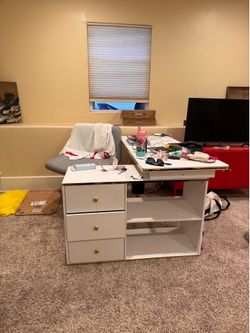 White Gold Trim Office Desk w/ Chair