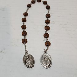 Vintage 1982 St Padre Pio Chaplet 15 Rosary Beads Our Lady of Mount Carmel Medal