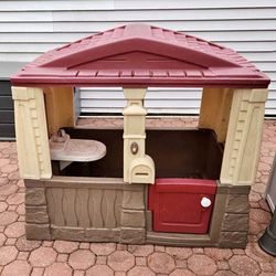 Play house good condition