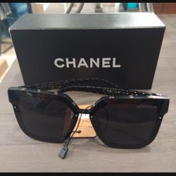 CHANEL Sunglasses