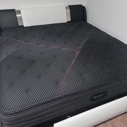 Beauty Rest Firm King Mattress 