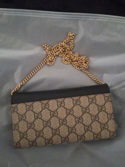 Bi-color GG Marmont wallet on chain