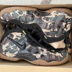 Nike Air Foamposite Camo Men’s Size 12