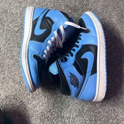 Jordan 1 Mid
