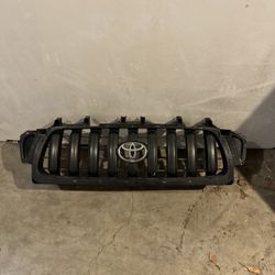 1st Gen Toyota Tacoma Grill 