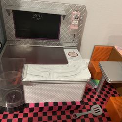 Bite To Eat Diner For 18” Doll