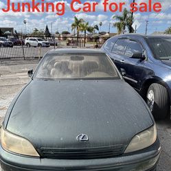 1996 Lexus ES  ES 300h Sedan 