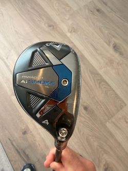 Callaway Paradym Ai Smoke 4 Hybrid  Stiff– Adjustable Loft