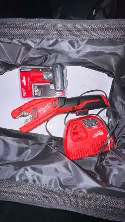 Milwaukee M12 copper cutters