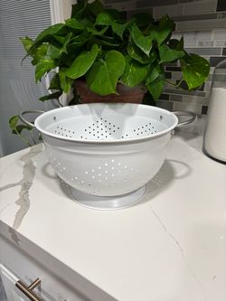 White Colander