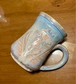 12-oz Peggy Steffes Pottery Mug with Carved Iris Design