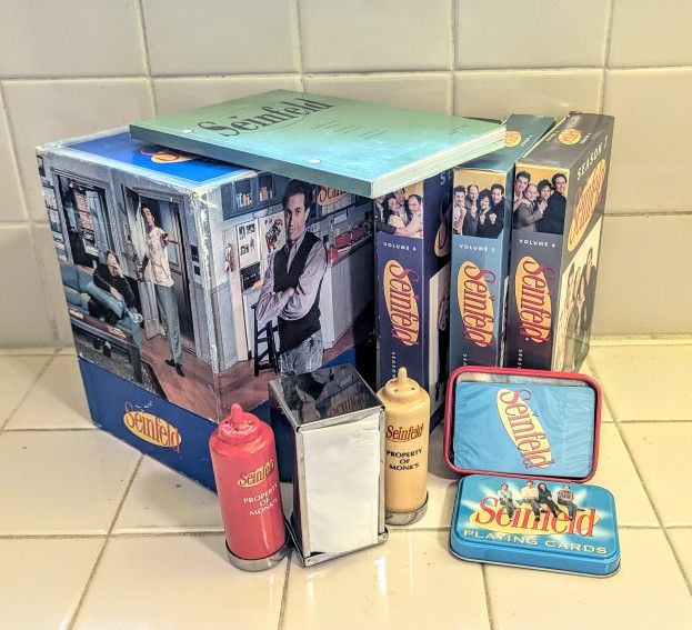 Seinfeld DVD Collector Box Set SE 1 2 3 5 6 7, Playing Cards, Salt Pepper Shakers, Script,