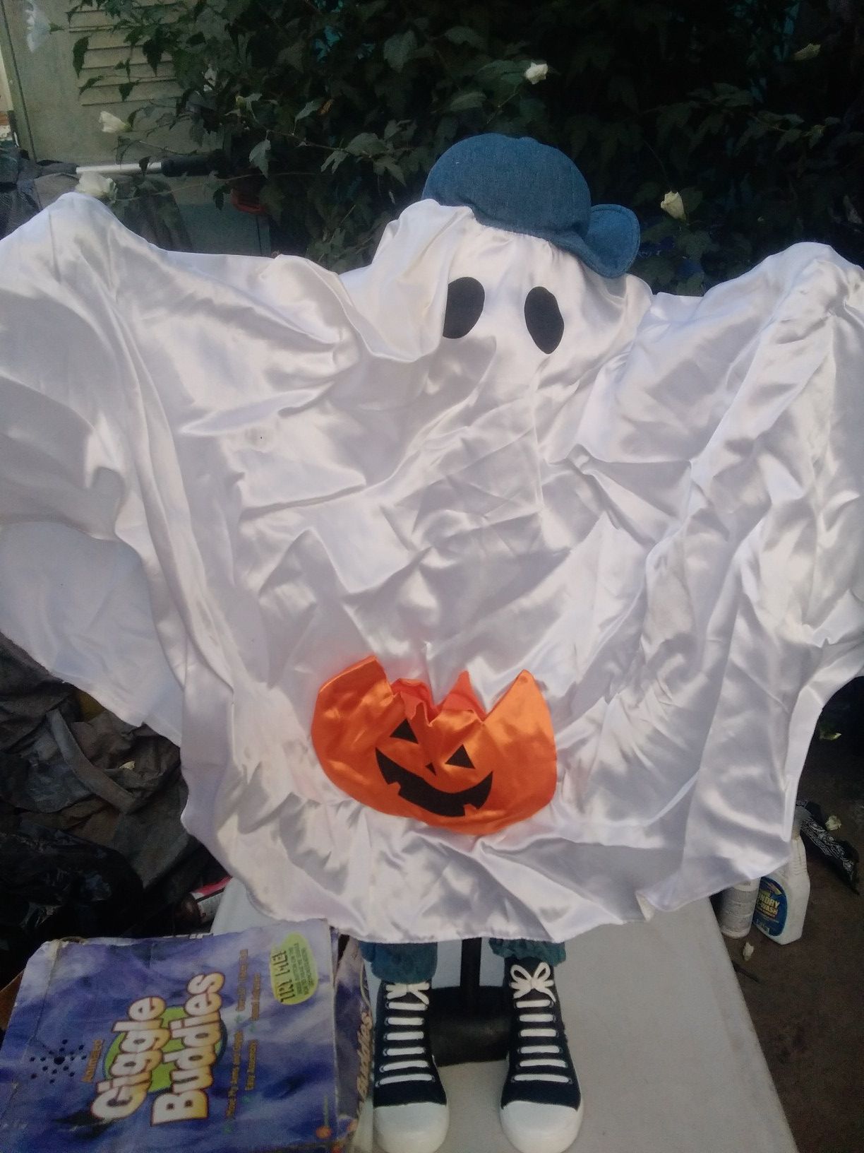 Halloween Ghostface with sounds and movement