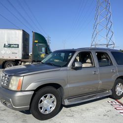 2002 Cadillac Escalade