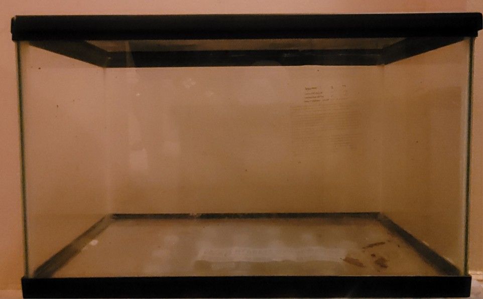 10 Gallon Tank w/ Gated Top