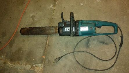 Makita Electric. Chainsaw