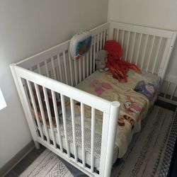 Convertible Crib