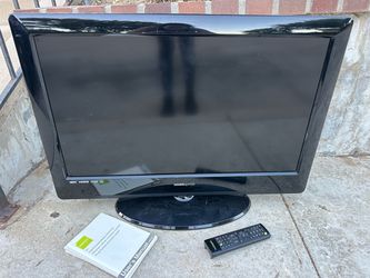 HANNspree 32” LCD Flat Screen TV with Remote