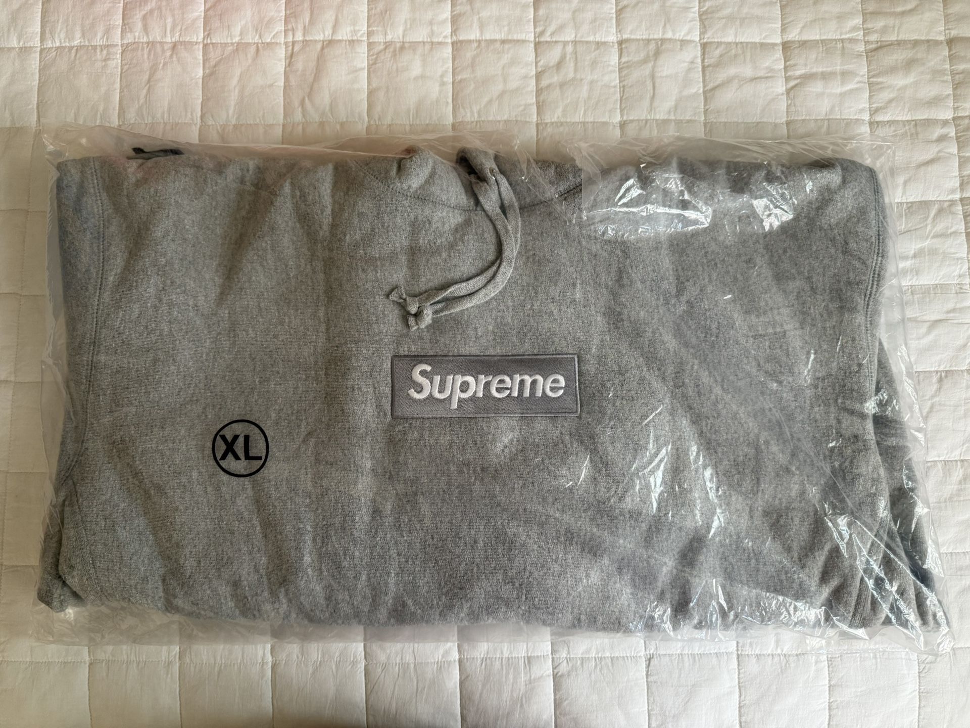 Supreme Box Logo Hooded Sweatshirt FW24
