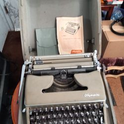 Vintage Olympia Manual Typewriter