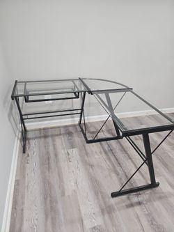 L shape desk
