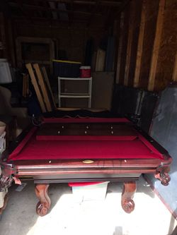 9' Connelly pool table