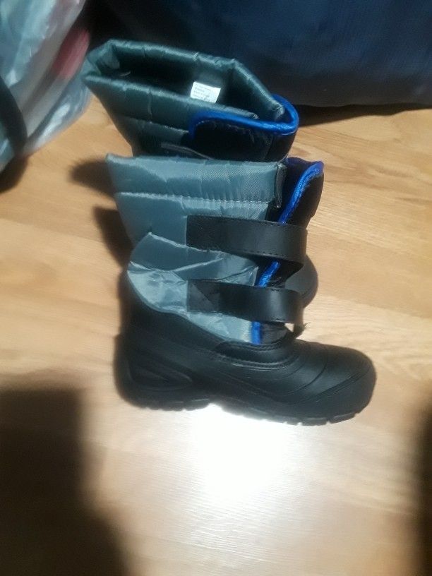 Snow Boots