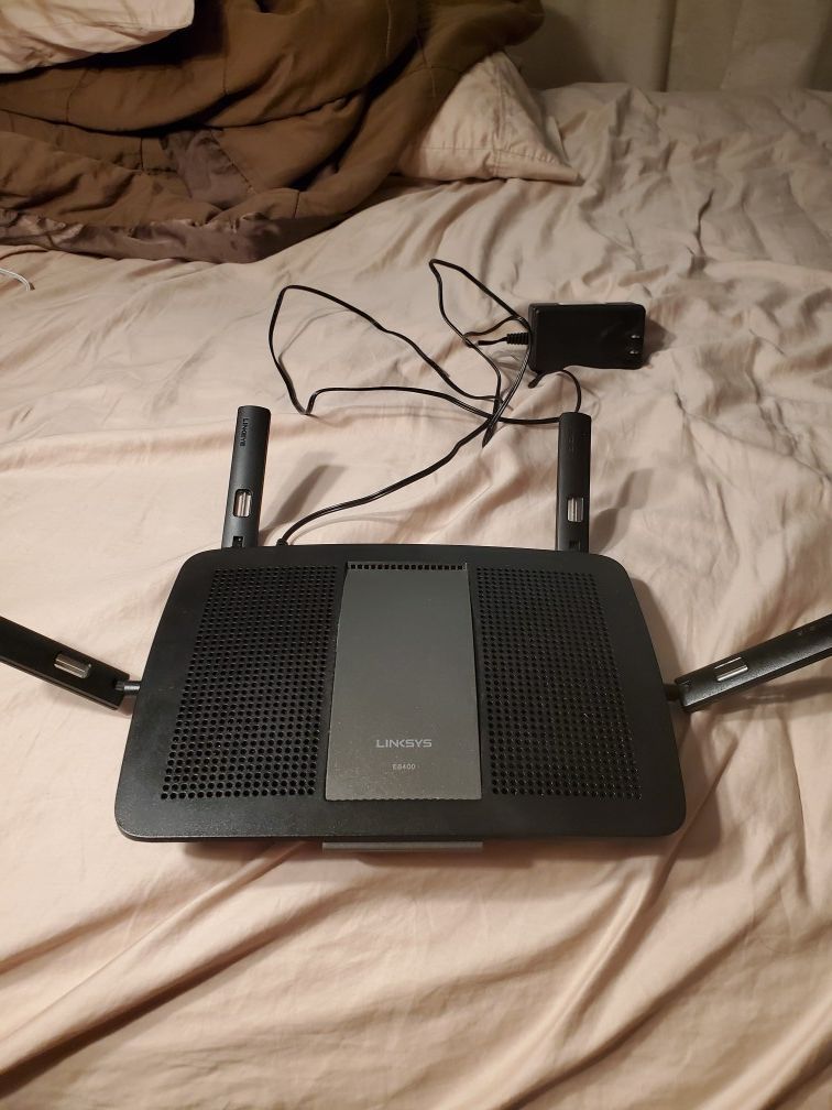 Linksys E8400 Router