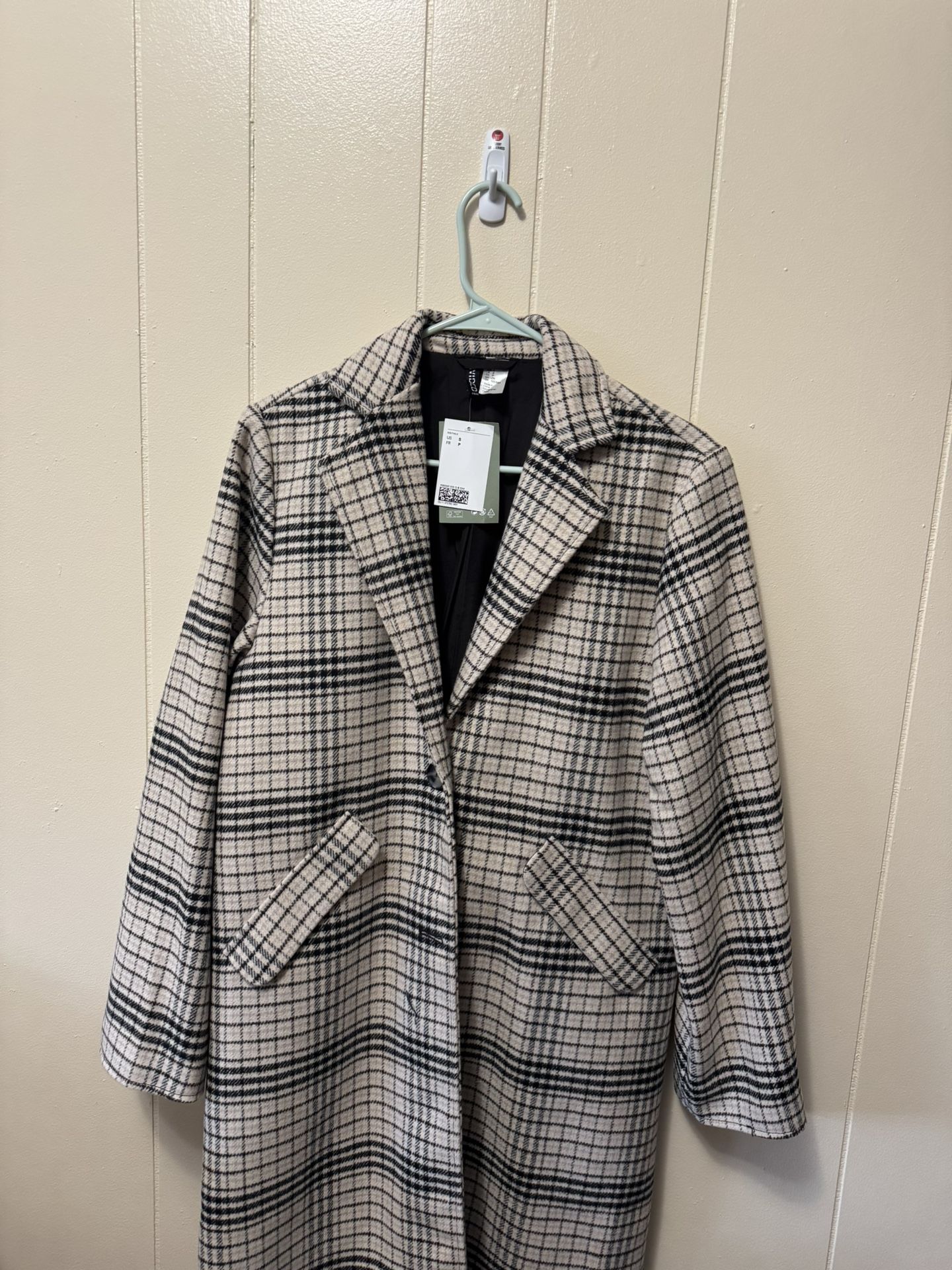 H&M Oversized Coat (New With The Tag)