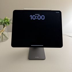 KUXIU iPad Pro 13-inch M4/M5 Magnetic Charging Stand