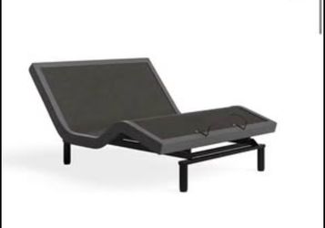 Saatva automatic bed base/frame plus queen with remote