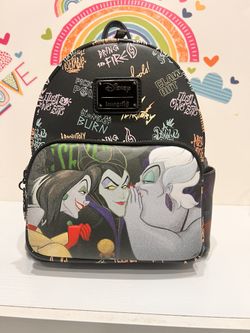 DISNEY LOUNGEFLY VILLAIN BACKPACK - FRONT ZIPPER POUCH - 2 SIDE POCKETS