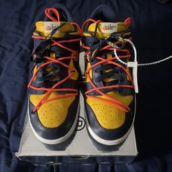 University Gold Dunks