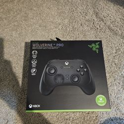 Razer Wolverine V3 Pro