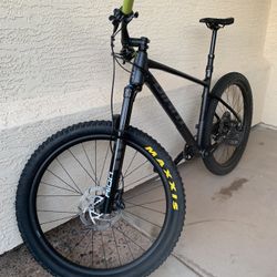 Giant Fathom Mountain Bike