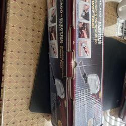 Chicago Electric Oscillating Multifunction Power Tool